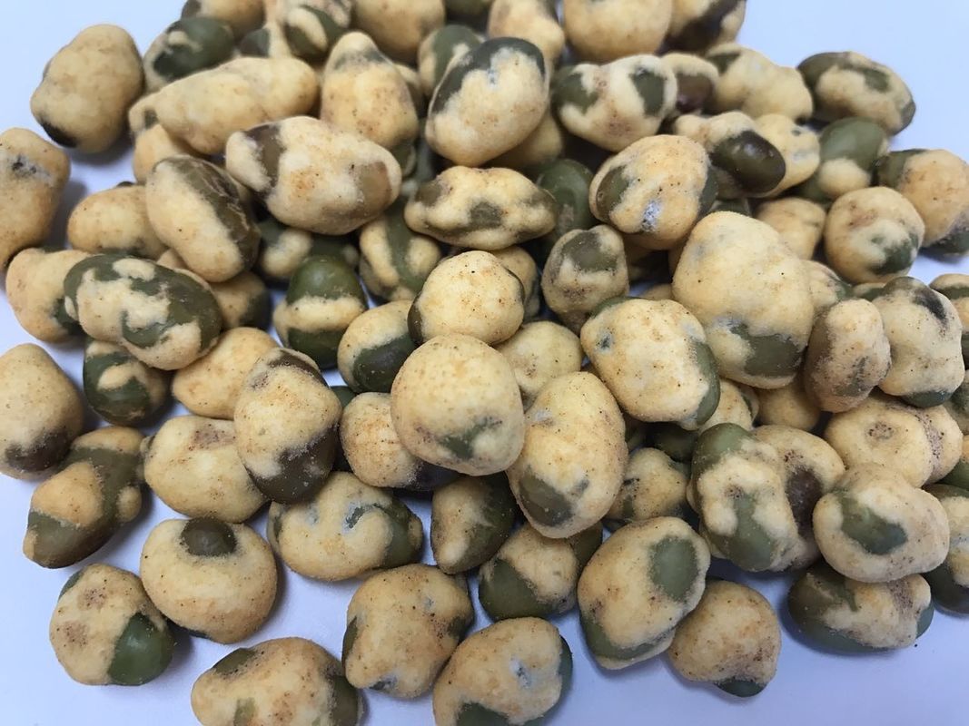 Delicious Coated Roasted Soybean Snack Green Color BBQ Flavor Safe Raw Ingredient