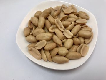 Salted Coated Peanut Snack , Various Vitamins Chilli Coated Peanuts Hard Texture