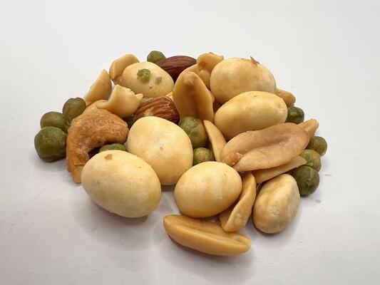 Healthy Snack Mix Available in Multiple Packaging Options Bulk Bag Retailer Bag PET Jar OEM Within 25 Days