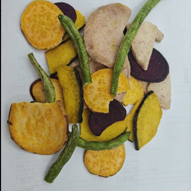 Fruit and Vegetable Chips with Fruit and Vegetable Chips