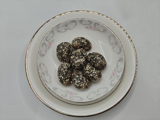 Black and White Sesame Cashew Nuts