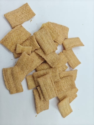 Bold BBQ-Infused Crunchy Rice Snaps for Savory Snack Lovers