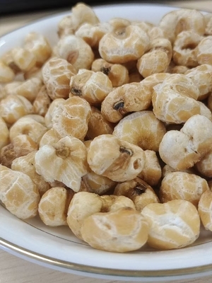 Crunchy Delicious Natural Oil Free Baked Roasted Corn Puffed Snacks