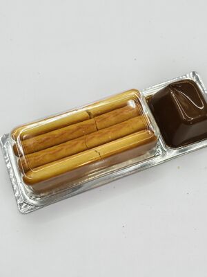 Gourmet Chocolate Dip Crisps with 22% Cocoa Solids and Himalayan Pink Salt in Peel-Seal Dual Pouch