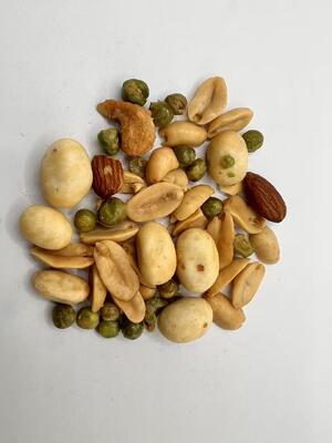 Healthy Snack Mix Available in Multiple Packaging Options Bulk Bag Retailer Bag PET Jar OEM Within 25 Days