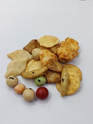 Premium Peanuts Wheat Soybean Mix Nuts Carefully Roasted Free from Additives for Retail and Bulk Wholesale