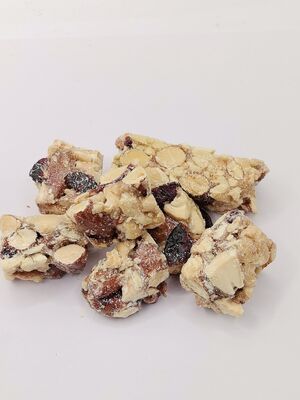 Crispy Peanut Crunch with Sweet Dried Cranberries - Portable Healthy Soya Bean Snack