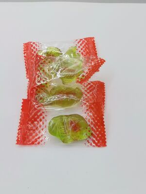 Real fruit juice low-sugar soya bean snacks with assorted shapes gummy snacks