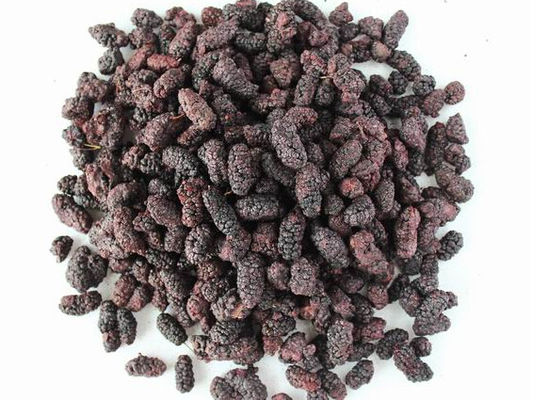 Size Sieved Organic Dried Mulberries 50%-65% Total Sugar 12 Months Shelf Life