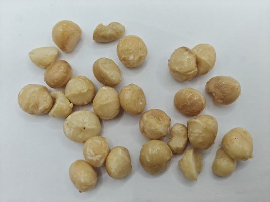 Roasted Macadamia Nuts